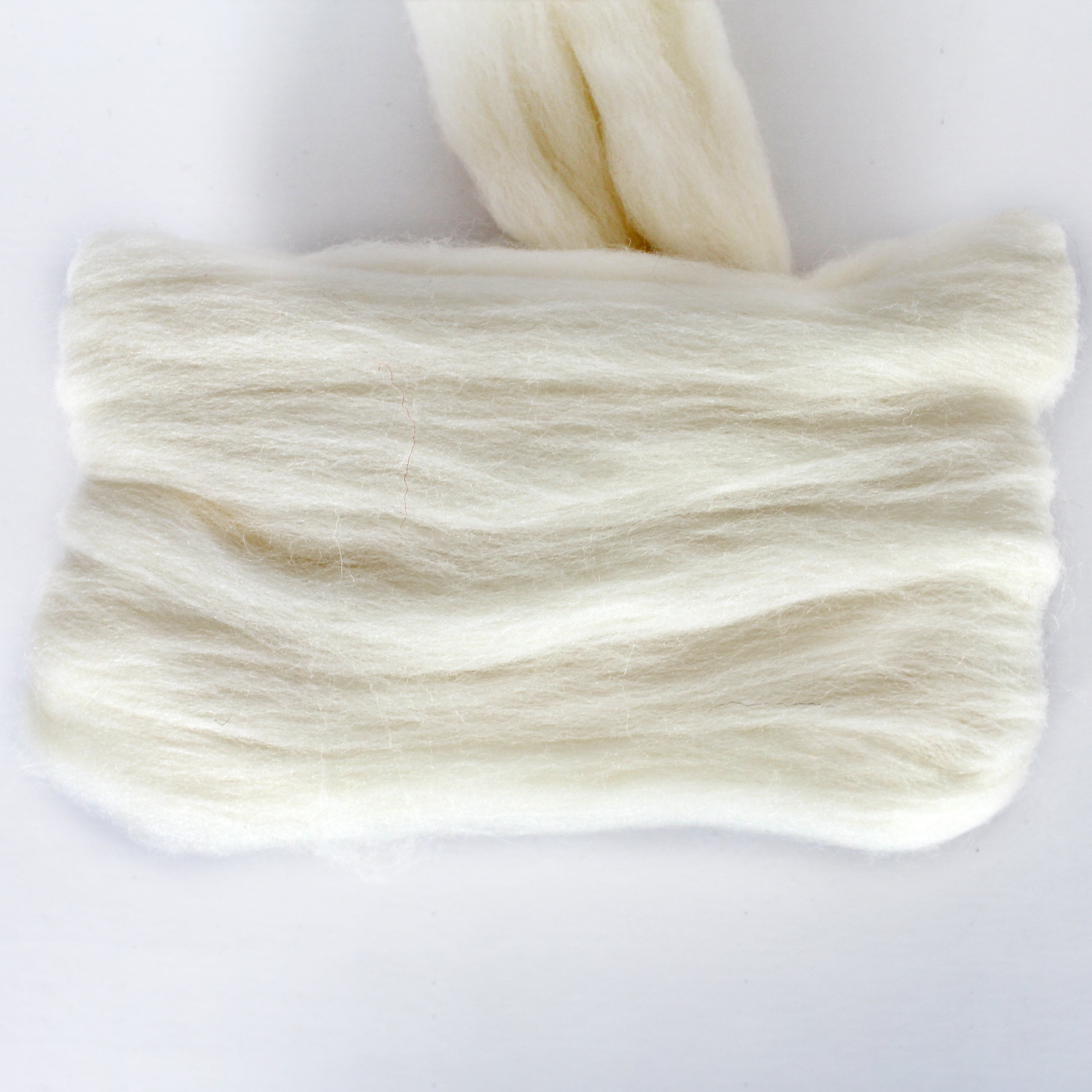 MERINO WOOL ROVING IVORY