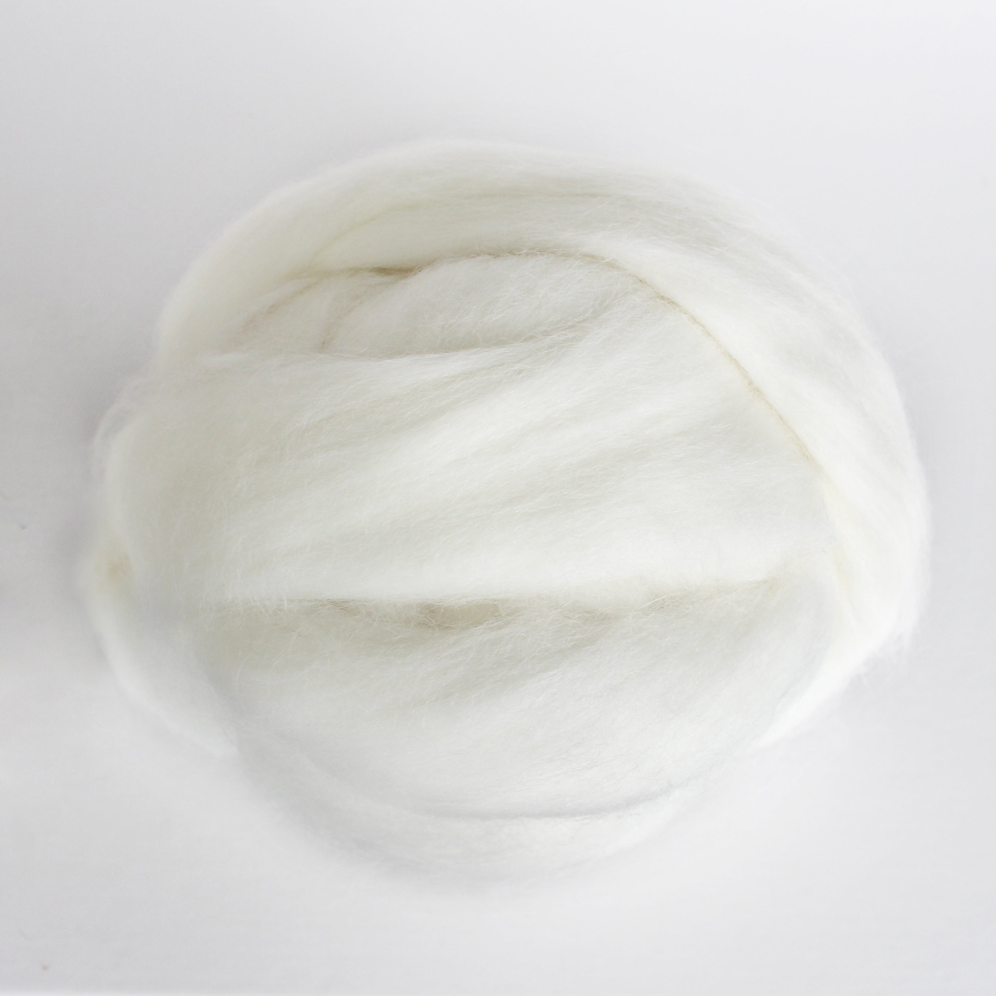 #116 PURE ANGORA RABBIT HAIR WHITE ROVING