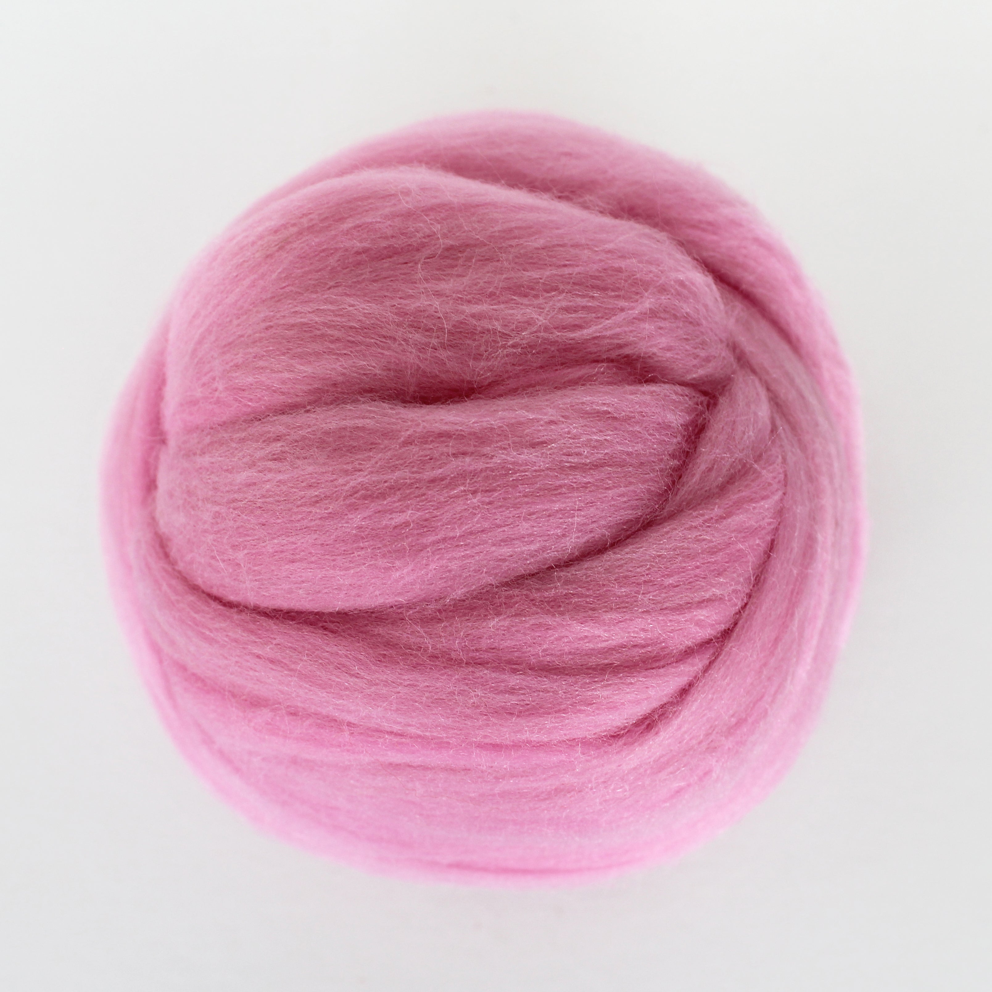 Merino wool roving Fuchsia EF015