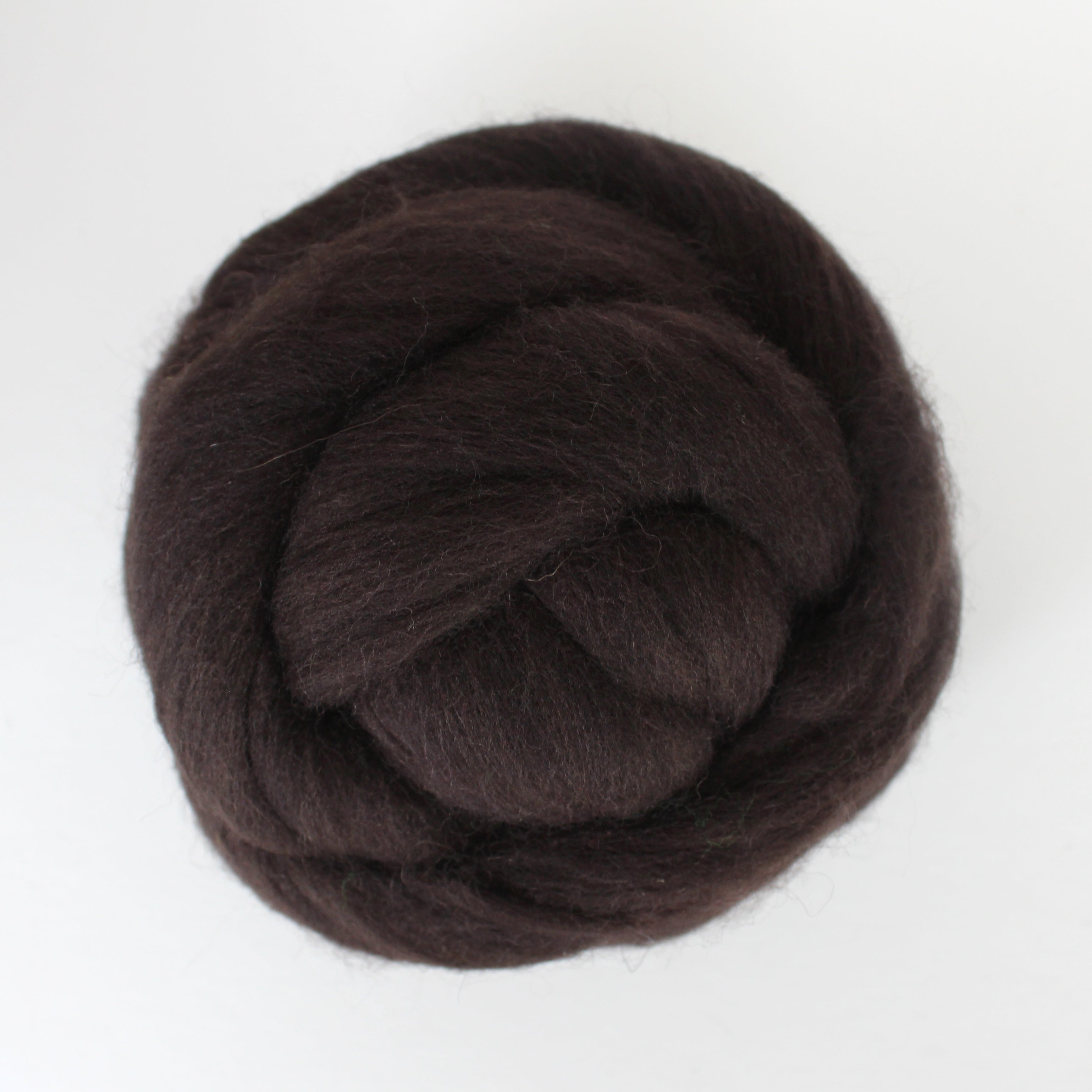 Merino wool roving walnut EF037