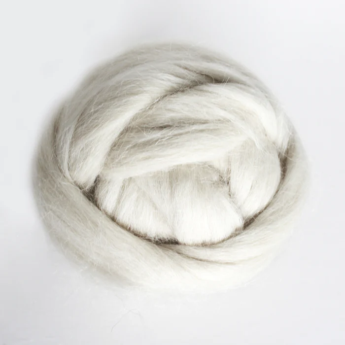 PURE ALPACA WHITE ROVING